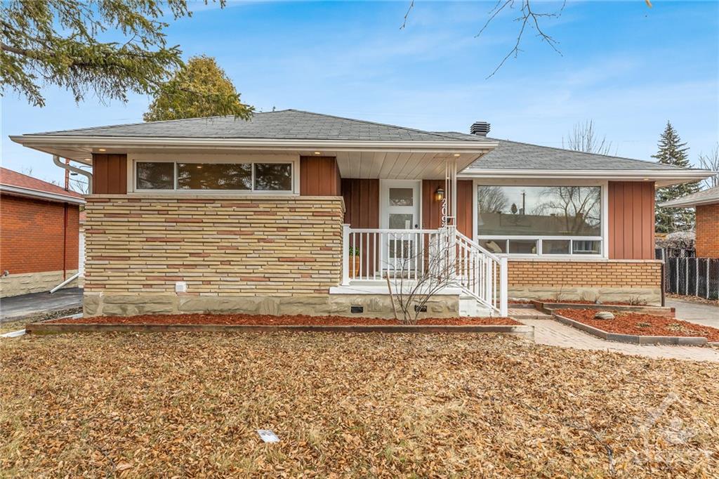 2093 Saunderson Drive, Unit A